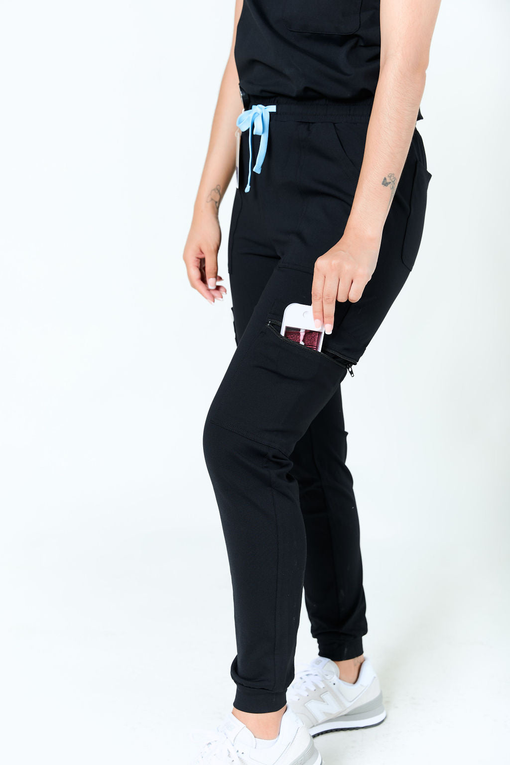 9-Pockets High-Rise Jogger | ScopeSoft Fabric