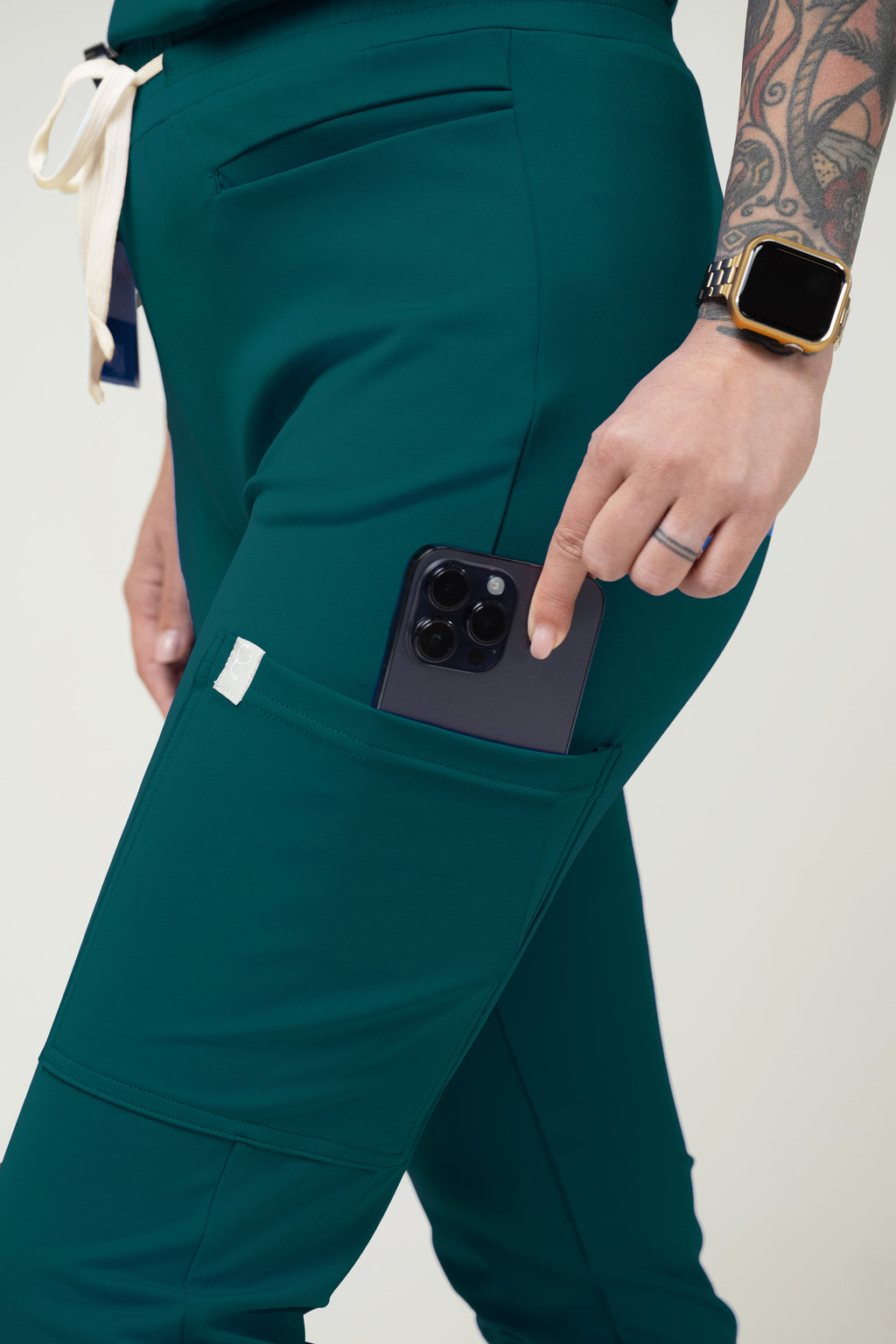 8-Pockets Jogger | ScopeSoft Fabric