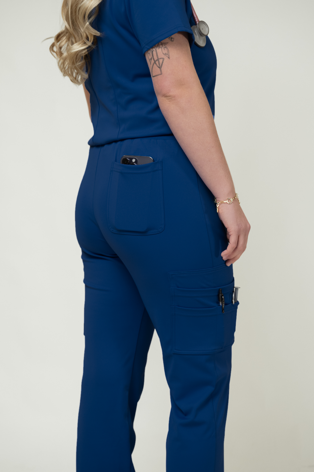 8-Pockets Straight Pants | Yoga-Core Fabric