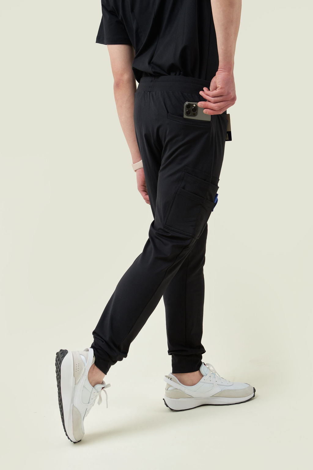 Rubio 8-Pockets Jogger