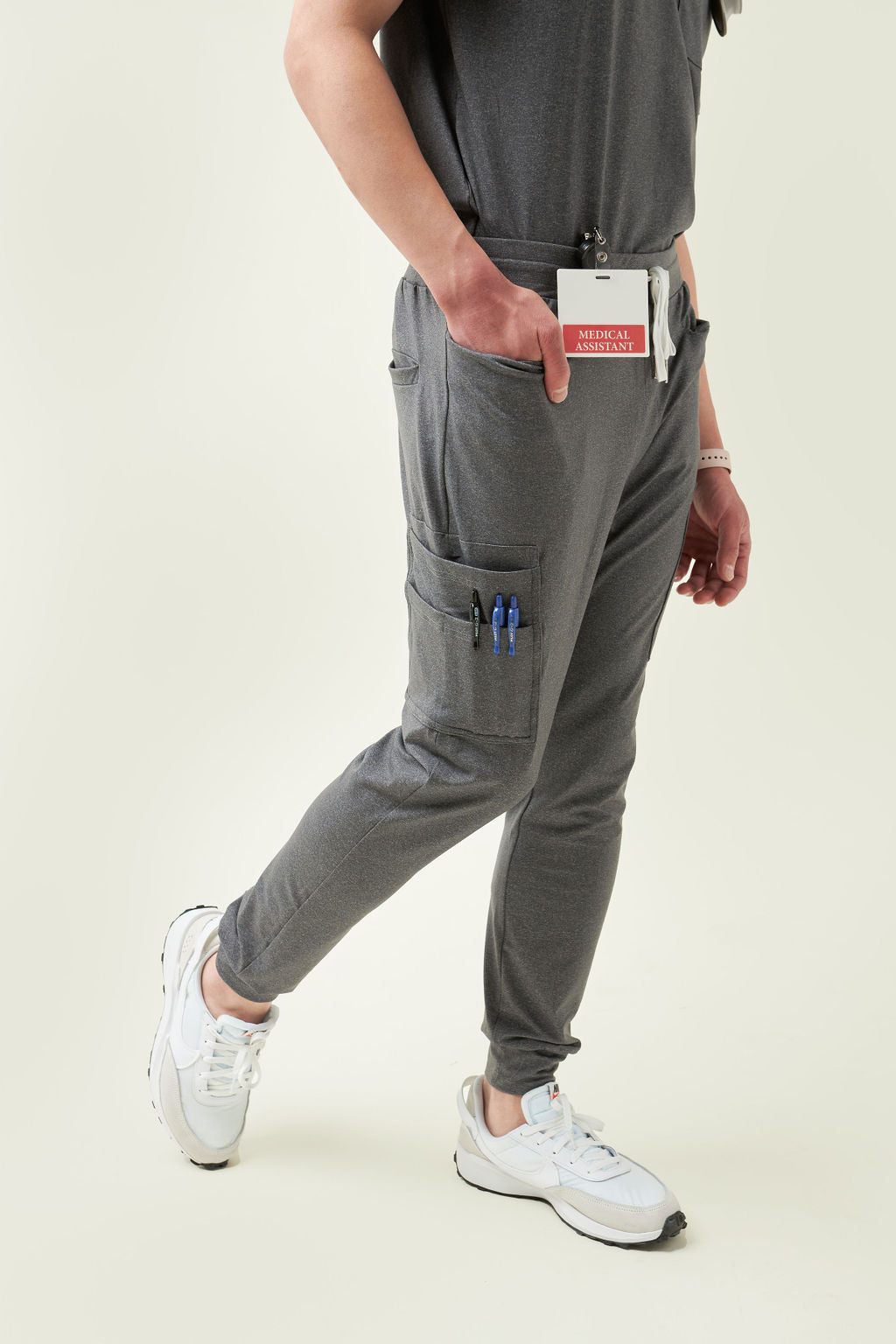 Rubio 8-Pockets Jogger