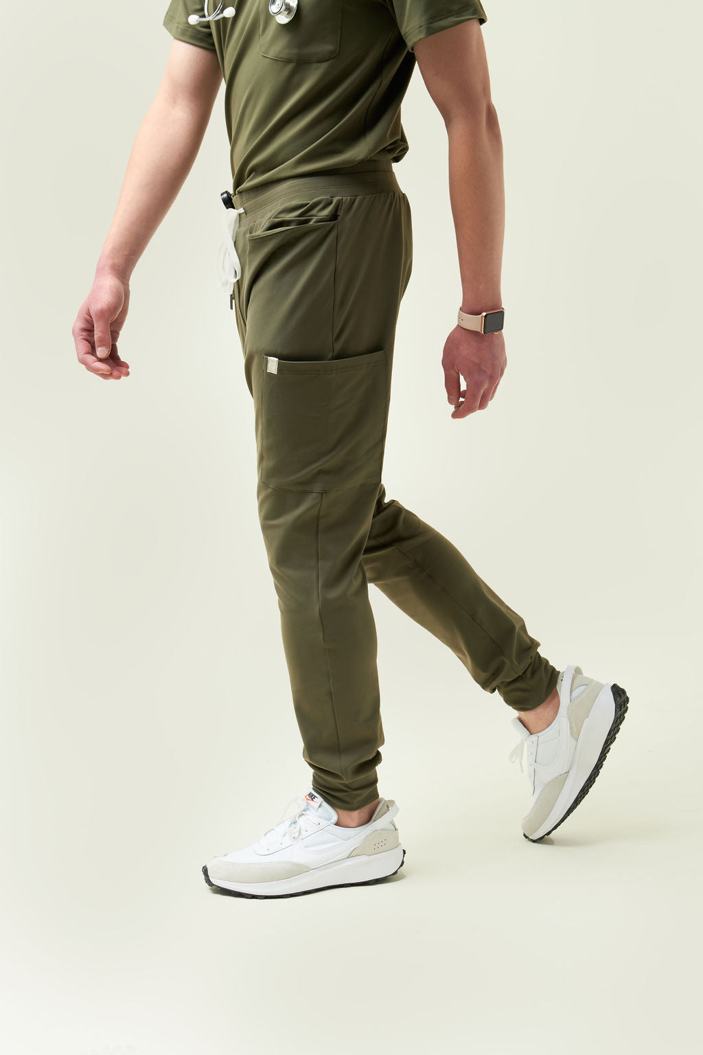 Rubio 8-Pockets Jogger