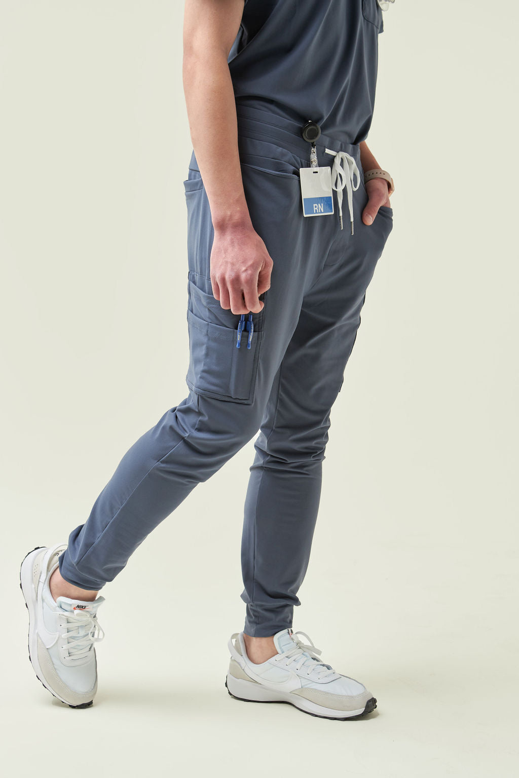 Rubio 8-Pockets Jogger